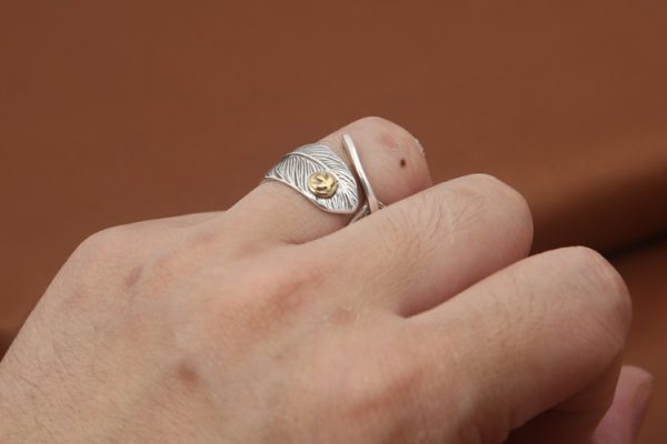 Vintage Thai Silver  Men's Takahashi Goro Flying Eagle Feather Ring - Image 2