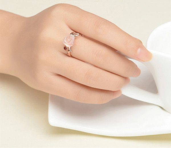Handmade Hibiscus Stone Rose Flower  Female Ring Wholesale Jewelry - Image 2