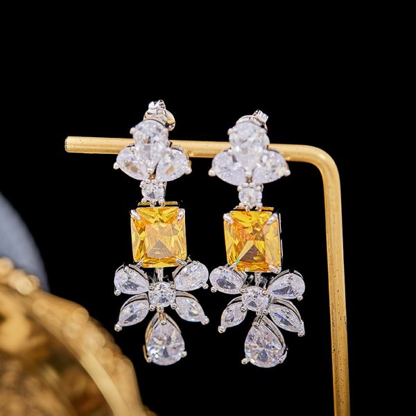 Fashion European And American Style Yellow Diamond Earrings Female Creative Personality Inlaid Imported Zircon - Image 3