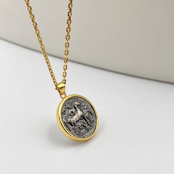 Women's High-grade Element Portrait Sterling Silver Necklace - Image 5
