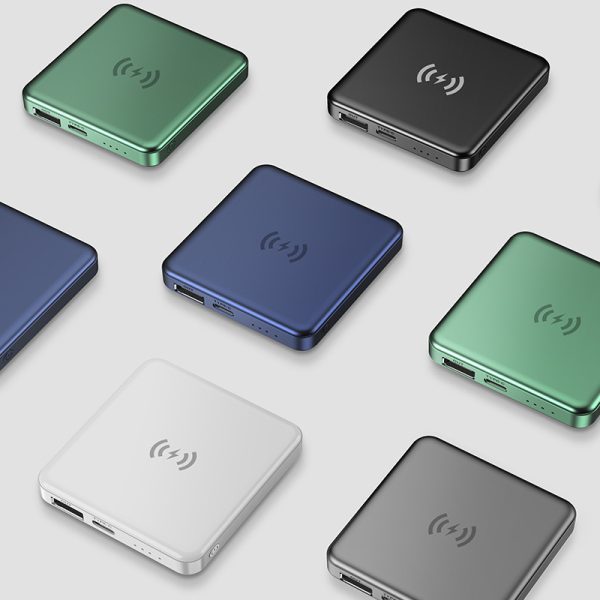 Magnetic Wireless Power Bank 10000mAh Fast Charging Power Bank - Image 3