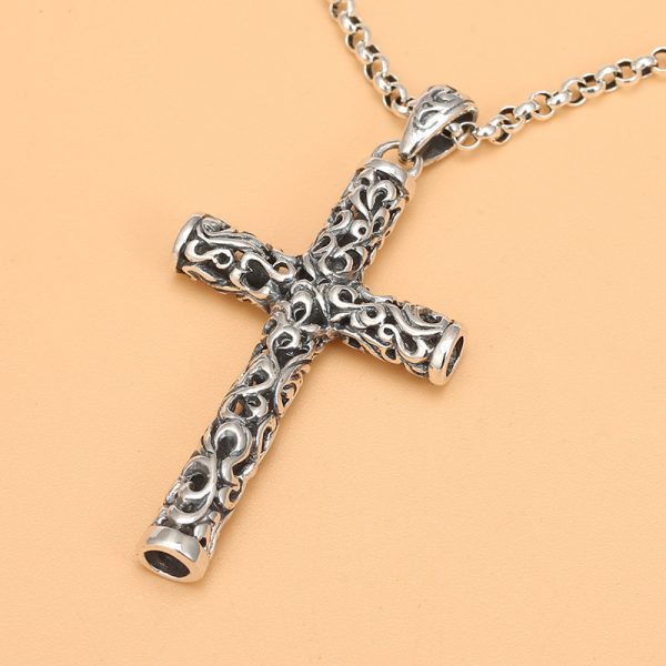 Men's Vintage Cross Pendant Necklace - Image 2